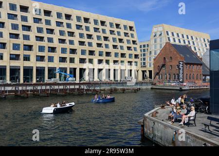 Koppenhagen, Hafen, Papierinsel, moderne Wohnbauten, COBE Architects 2023 // Copenhague, Port, Paper Island, Modern Housing Development, COBE Archit Banque D'Images