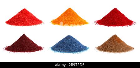 Collage de différentes colorants alimentaires en poudre isolés sur du blanc Banque D'Images