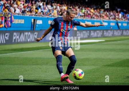 BARCELONE - APR 30 : Crnogorcevic en action pendant le match Primera Division Femenina entre le FC Barcelone et le Sporting de Huelva au Johan Cruyff Banque D'Images