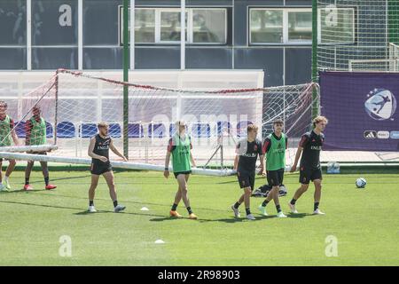 Tbilissi, Géorgie. 25th juin 2023. Les joueurs de Belgique photographiés lors d'une séance d'entraînement de l'équipe belge de football U21 aux Championnats d'Europe de l'UEFA Under21, à Tbilissi, en Géorgie, le dimanche 25 juin 2023. Les Championnats d'Europe de l'UEFA Under21 ont lieu du 21 juin au 08 juillet en Géorgie et en Roumanie. L'équipe belge a deux résultats de tirage et un dernier match à jouer sur la scène du groupe. BELGA PHOTO BRUNO FAHY crédit: Belga News Agency/Alay Live News Banque D'Images