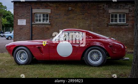 1965 Ferrari 250 GT, exposée au volant de Bicester qui s'est tenu au Bicester Heritage Centre le 17th juin 2023. Banque D'Images