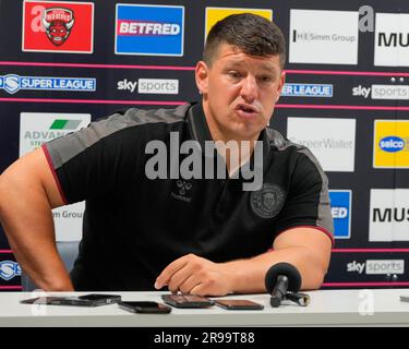 Eccles, Royaume-Uni. 25th juin 2023. Matt Peet entraîneur en chef de Wigan Warriors parle à la presse après le match de la Super League Round 16 de Betfred Salford Red Devils vs Wigan Warriors au stade AJ Bell, Eccles, Royaume-Uni, 25th juin 2023 (photo de Steve Flynn/News Images) à Eccles, Royaume-Uni, le 6/25/2023. (Photo de Steve Flynn/News Images/Sipa USA) crédit: SIPA USA/Alay Live News Banque D'Images