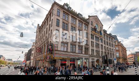 Amsterdam, NL - OCT 10, 2021: Madame Tussauds Amsterdam est un musée de cire situé dans le centre de la ville sur la place Dam, près du Palais Royal d'AMS Banque D'Images