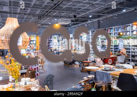 Utrecht, NL - OCT 9, 2021: Casa Store à l'intérieur de la galerie marchande Hoog Catherijne à Utrecht, pays-Bas. Casa est un magasin de décoration. Banque D'Images