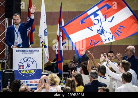 Chivasso, Italie. 25 juin 2023. Riccardo Molinari gestes pendant le congrès de la Ligue Piémont Nord (Ligue Piémont Nord), une section régionale du parti politique de la Ligue Nord (Ligue Nord). Riccardo Molinari a été réélu secrétaire régional par le congrès. Credit: Nicolò Campo/Alay Live News Banque D'Images