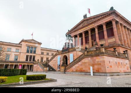 Berlin, Allemagne - 17 DEC 2021: La Galerie nationale, Nationalgalerie est un musée d'art des siècles 19th, 20th et 21st, qui fait partie du Stat de Berlin Banque D'Images