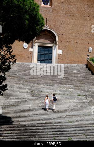 L'escalier de 124 marches menant à Santa Maria dans l'église d'Aracoeli à Rome Italie Banque D'Images