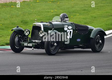 Jonathan Lupton, Darren Turner, Aston Martin Team car LM4, le « Mad Jack » pour les voitures de sport d'avant-guerre, une course de quarante-cinq minutes pour les voitures emblématiques d'avant-guerre, m Banque D'Images