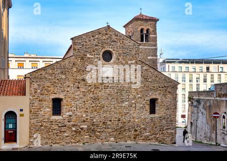 Vue arrière de l'église Santa Maria Maggiore, Trieste, Italie Banque D'Images