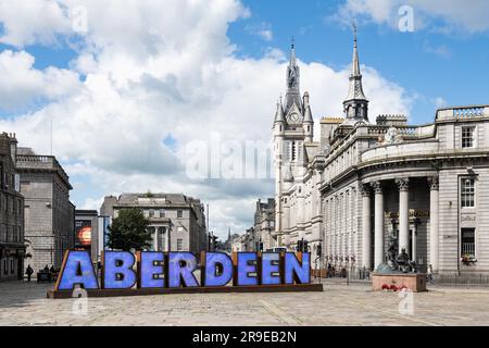 Aberdeen Scotland UK - panneau touristique d'Aberdeen Banque D'Images