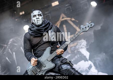 Oslo, Norvège. 22nd, juin 2023. Le groupe polonais Behemoth joue un concert lors du festival de musique norvégien tonnes of Rock 2023 à Oslo. Ici, le bassiste Orion est vu en direct sur scène. (Crédit photo: Gonzales photo - Terje Dokken). Banque D'Images