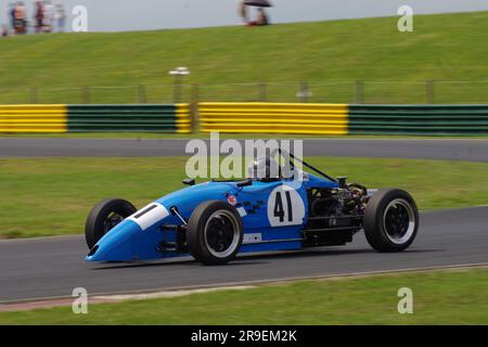 Dalton on Tees, 25 juin 2023. Andrew Cooper au volant du championnat Martins Group Formula Vee lors de la réunion du Motor Club de 750 au circuit Croft. Crédit : Colin Edwards Banque D'Images