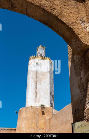Minaret de la Grande Mosquée Mazagan dans la médina d'El Jadida, Maroc Banque D'Images
