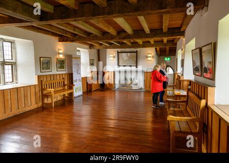 Château de Parke, Kilmore. Comté de Leitrim, Irlande. Personnes à l'intérieur. Banque D'Images