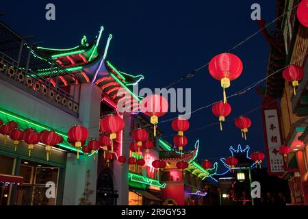 Scène nocturne à Chinatown à Los Angeles, CA Banque D'Images