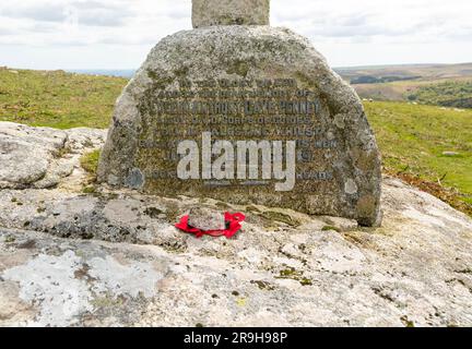 Monument commémoratif de guerre Cave-Penney Memorial Cross 1918, Corndon Down, Cherwell, Dartmoor, Devon, Angleterre, Royaume-Uni Banque D'Images