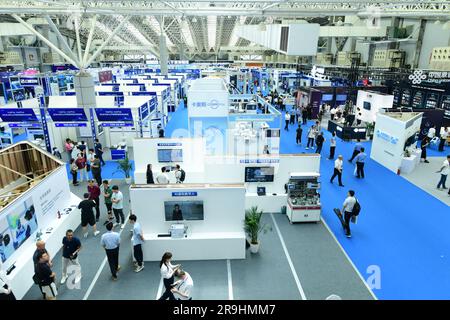 SUZHOU, CHINE - 27 JUIN 2023 - Meta Universe International Equipment Exhibition, 27 juin 2023, Suzhou, province du Jiangsu, Chine. Banque D'Images