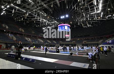 Cracovie, Pologne. 27th juin 2023. Clôture. Jeux européens de 2023. Arène Tauron. Cracovie. Une vue d'ensemble (GV) de l'arène lors de l'escrime organisé aux Jeux européens de 2023 à Cracovie, en Pologne. Credit: Sport en images/Alamy Live News Banque D'Images