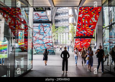 Londres, Royaume-Uni. 27th juin 2023. Arturo Herrera's Untitled, 2022 - Sculpture in the City - un sentier de sculpture dans la City de Londres. Crédit : Guy Bell/Alay Live News Banque D'Images