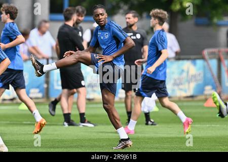 Genk, Belgique. 27th juin 2023. Joris Kayembe de Genk photographié lors d'une session d'entraînement de l'équipe belge de football de première division KRC Genk, mardi 27 juin 2023 à Genk, pour se préparer à la prochaine saison 2023-2024. BELGA PHOTO JOHAN EYCKENS crédit: Belga News Agency/Alay Live News Banque D'Images