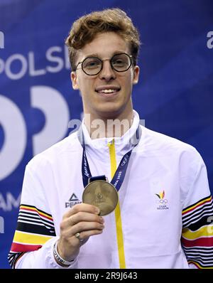 Cracovie, Pologne. 27th juin 2023. Le Belge Stef Van Campenhout célèbre sa médaille de bronze dans la compétition masculine de papier d'aluminium, aux Jeux européens de Cracovie, en Pologne, le mardi 27 juin 2023. Les Jeux européens de 3rd, officieusement connus sous le nom de Cracovie-Malopolska 2023, sont des manifestations sportives internationales prévues du 21 juin au 02 juillet 2023 à Cracovie et à Malopolska, en Pologne. BELGA PHOTO LAURIE DIEFFEMBACQ crédit: Belga News Agency/Alay Live News Banque D'Images