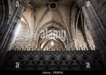 Vue jusqu'au plafond sur le dôme de Bamberg, architecture gothique Banque D'Images