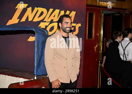 Paris, France. 26th juin 2023. Yoann Huget participe à la première 'Indiana Jones et le cadran du destin' au Grand Rex sur 26 juin 2023 à Paris, France. Crédit : Victor Joly/Alamy Live News Banque D'Images