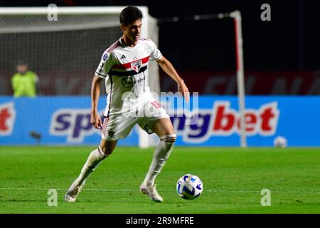 São Paulo (SP), 27/06/2023 - Futebol/SÃO PAULO-TIGRE (ARG) - Rodriguinho de São Paulo - match entre São Paulo x Tigre (ARG), valable pour la sixième partie de la scène de groupe, de la Copa Sudamericana, tenue au stade de Morumbi, zone sud de São Paulo, dans la nuit de ce mardi, 27. Banque D'Images