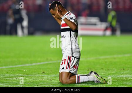 São Paulo (SP), 27/06/2023 - Futebol/SÃO PAULO-TIGRE (ARG) - but du Juan de São Paulo - match entre São Paulo x Tigre (ARG), valable pour la sixième partie de la scène de groupe, de la Copa Sudamericana, tenue au stade de Morumbi, zone sud de São Paulo, La nuit de ce mardi, 27. Banque D'Images