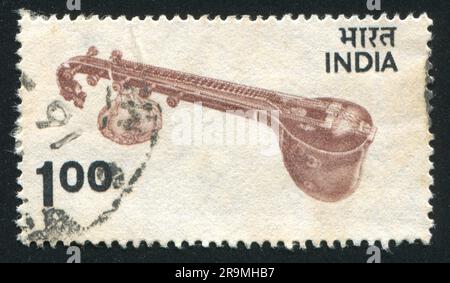 INDE - VERS 1974: Timbre imprimé par l'Inde, montre Veena, vers 1974 Banque D'Images