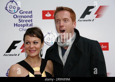 Helen McClory et Damian Lewis arrivent au V&A pour le dîner de charité avant le Grand Prix de Formule 1 britannique à Londres Banque D'Images