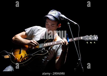 Sufjan Stevens organise un appel photo et une répétition pour les médias avant son concert au Théâtre d'État dans le cadre du Festival annuel de Sydney. Sydney, Australie. 12 janvier 2008. Banque D'Images
