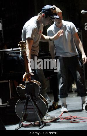 Sufjan Stevens organise un appel photo et une répétition pour les médias avant son concert au Théâtre d'État dans le cadre du Festival annuel de Sydney. Sydney, Australie. 12 janvier 2008. Banque D'Images