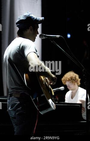 Sufjan Stevens organise un appel photo et une répétition pour les médias avant son concert au Théâtre d'État dans le cadre du Festival annuel de Sydney. Sydney, Australie. 12 janvier 2008. Banque D'Images