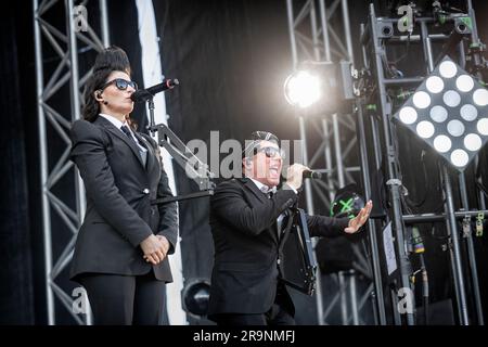 Oslo, Norvège. 24th, juin 2023. Le groupe de rock américain Puscifer est interprète un concert en direct pendant le festival de musique norvégien tonnes of Rock 2023 à Oslo. Ici, le chanteur Maynard James Keenan est vu en direct sur scène. (Gonzales photo - Terje Dokken). Banque D'Images