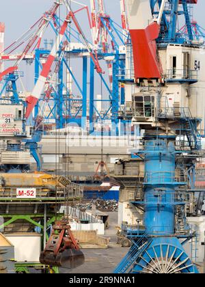 L'ancien Ashdod est maintenant la sixième plus grande ville d'Israël. Situé sur la côte méditerranéenne, il est devenu l'un des centres industriels les plus importants Banque D'Images