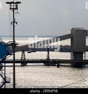 L'ancien Ashdod, dans son incarnation moderne, est aujourd'hui la sixième plus grande ville d'Israël. Situé sur la côte méditerranéenne, il est devenu l'un des plus Banque D'Images