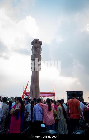 19 octobre 2022, Dehradun, Uttarakhand, Inde. Une réplique d'Asoka Stambha au terrain de Parade. Banque D'Images