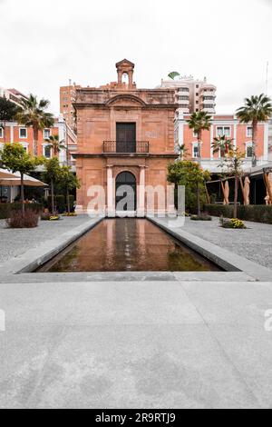 Malaga, Espagne - 27 FÉVRIER 2022 : la Chapelle du port de Malaga, la capilla del puerto de Malaga. Banque D'Images