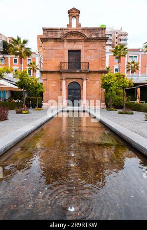 Malaga, Espagne - 27 FÉVRIER 2022 : la Chapelle du port de Malaga, la capilla del puerto de Malaga. Banque D'Images