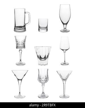 Collage avec différents verres vides sur fond blanc Banque D'Images