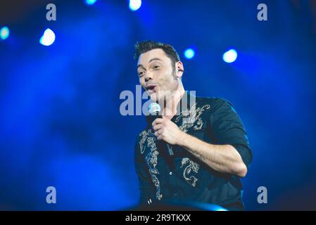 28 juin 2023, Naples, Italie : le chanteur italien Tiziano Ferro se produit en direct au stade Maradona à Naples avec sa tournée de TZN2023. (Credit image: © Paola Visone/Pacific Press via ZUMA Press Wire) USAGE ÉDITORIAL SEULEMENT! Non destiné À un usage commercial ! Banque D'Images