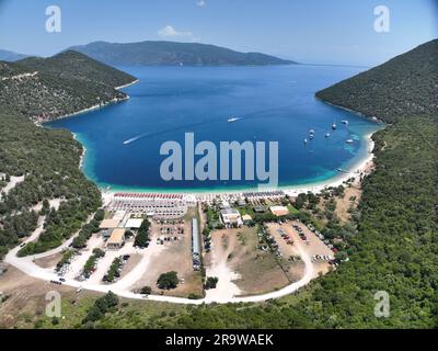 Image aérienne de la plage d'Antisamos en Céphalonie Grèce Banque D'Images