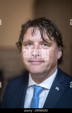 GRONINGEN - Bram Schmaal lors de la présentation de l'accord-cadre et de la répartition du portefeuille associé par l'exécutif provincial de Groningen dans la maison provinciale. ANP JILMER POSTMA pays-bas sortie - belgique sortie Banque D'Images