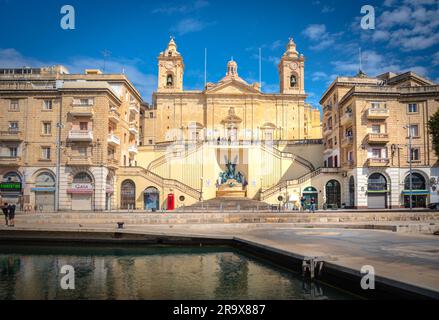 Vue sur Birgu (Vittoriosa) depuis Valleta, Malte Banque D'Images