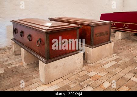 Tombe, cercueils de Johann Wolfgang von Goethe et Friedrich Schiller, crypte de Weimar, cimetière historique, Weimar, Thuringe, Allemagne Banque D'Images