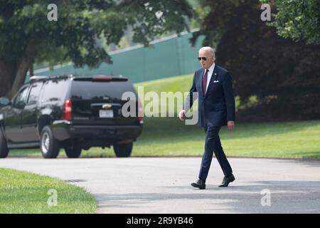 Washington, États-Unis. 29th juin 2023. Le président des États-Unis Joe Biden quitte la Maison Blanche à Washington, DC, en direction des événements à New York, NY, 29 juin 2023.Credit: Chris Kleponis/Pool via CNP Credit: Abaca Press/Alay Live News Banque D'Images