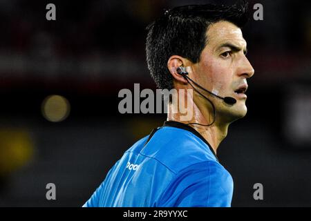 Bogota, Colombie. 28th juin 2023. L'arbitre de CONMENBOL Leodan Gonzalez lors de l'équipe colombienne Independiente Santa Fe (1) V. Brasil's Goias (2) correspond pour la classification à la ronde de 16 de la CONMEBOL Sudamericana 2023, à la Nemesio Camacho el Campin à Bogota, Colombie, 28 juin 2023. Photo par: Cristian Bayona/long Visual Press Credit: Long Visual Press/Alay Live News Banque D'Images