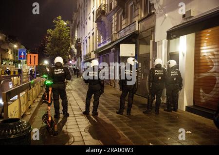 Bruxelles, Belgique. 29th juin 2023. Le site des émeutes près de la place Anneessens à Bruxelles, le jeudi 29 juin 2023. Des émeutes ont éclaté après que des personnes aient appelé à des manifestations sur les médias sociaux, pour commémorer le décès de Nahel, 17 ans, après qu'il ait été abattu par un policier à Nanterre, en France. BELGA PHOTO HATIM KAGHAT crédit: Belga News Agency/Alay Live News Banque D'Images