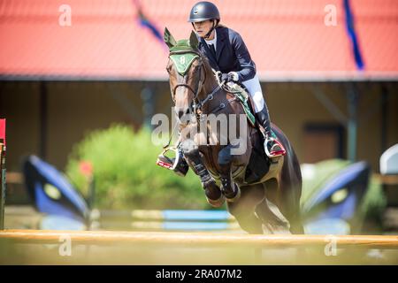 Florencial Vega du Mexique en compétition au salon panaméricain de Spruce Meadows à Calgary, Alberta, Canada, on 28 juin 2023. Banque D'Images